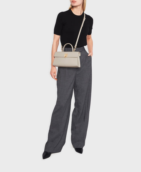 Medium Stance - Smoke Handbags Cafuné