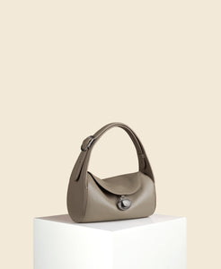 Cafuné Drop Duffel in Brownstone front view