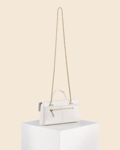 Cafuné Stance Wallet in White with gold shoulder chain