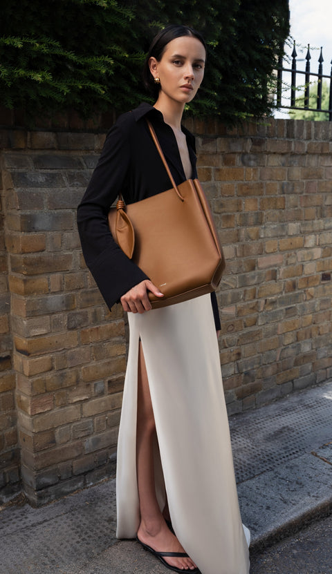NEW ARRIVAL: ORI TOTE