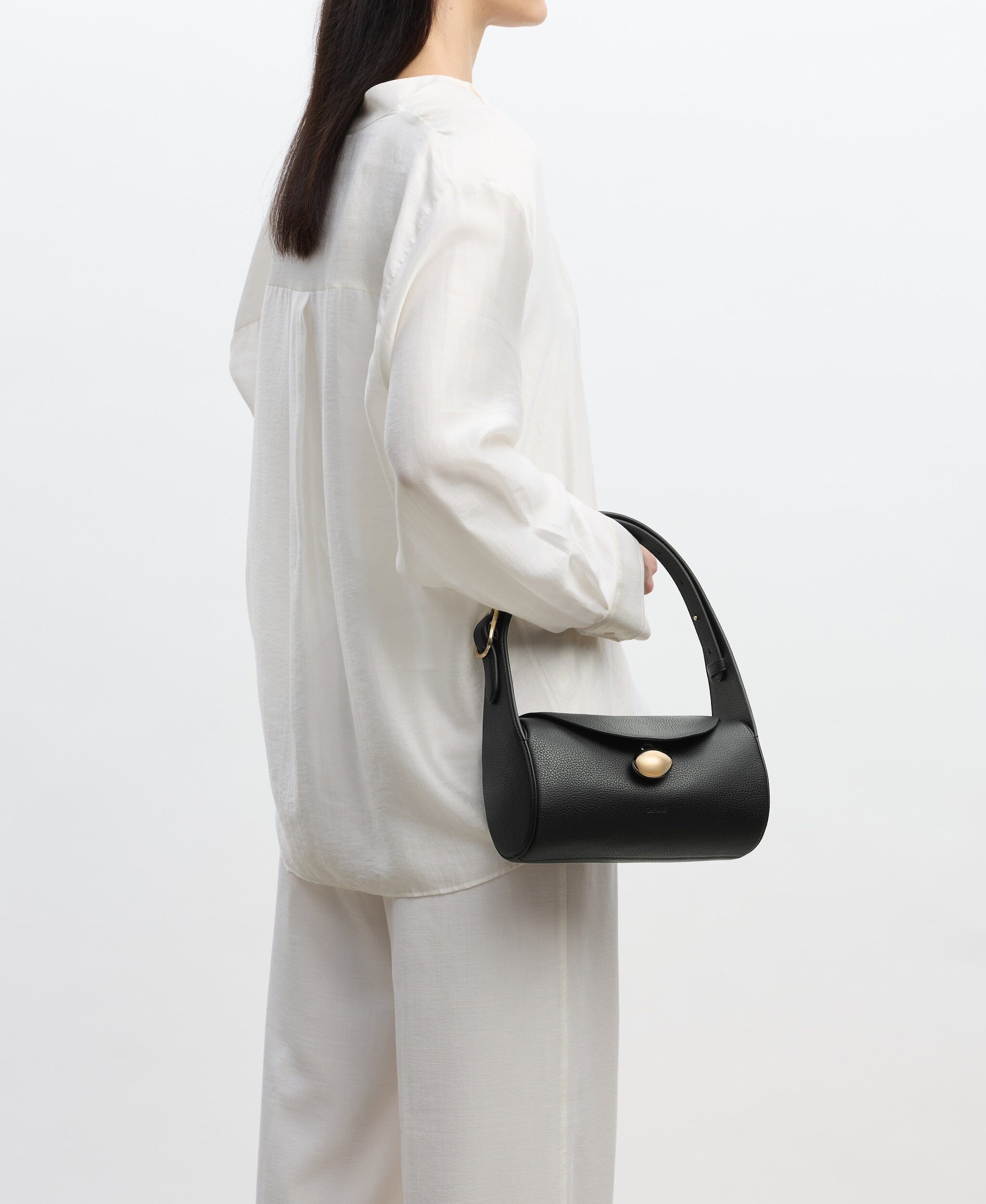 Cafuné カフネ - Drop Duffel - Black
