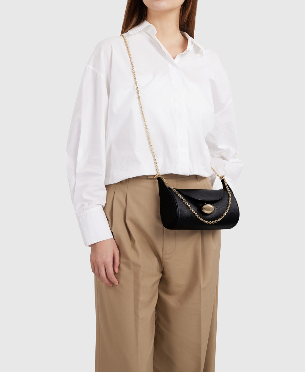 Shot117402_2_de825822-fd92-