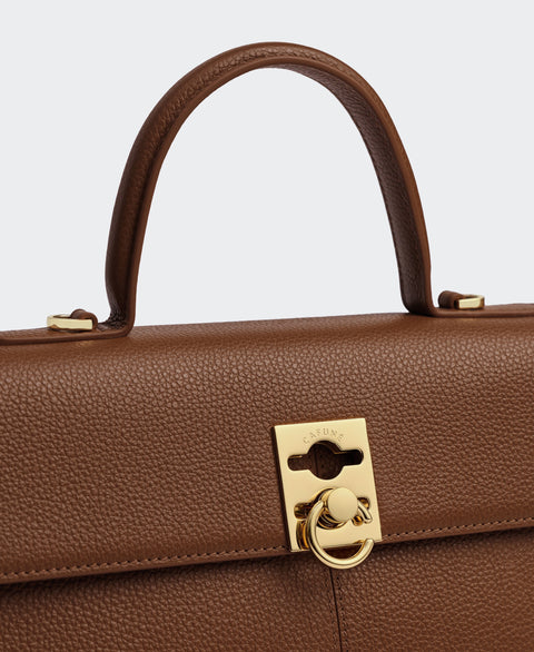 Medium Stance - Teak Handbags Cafuné 