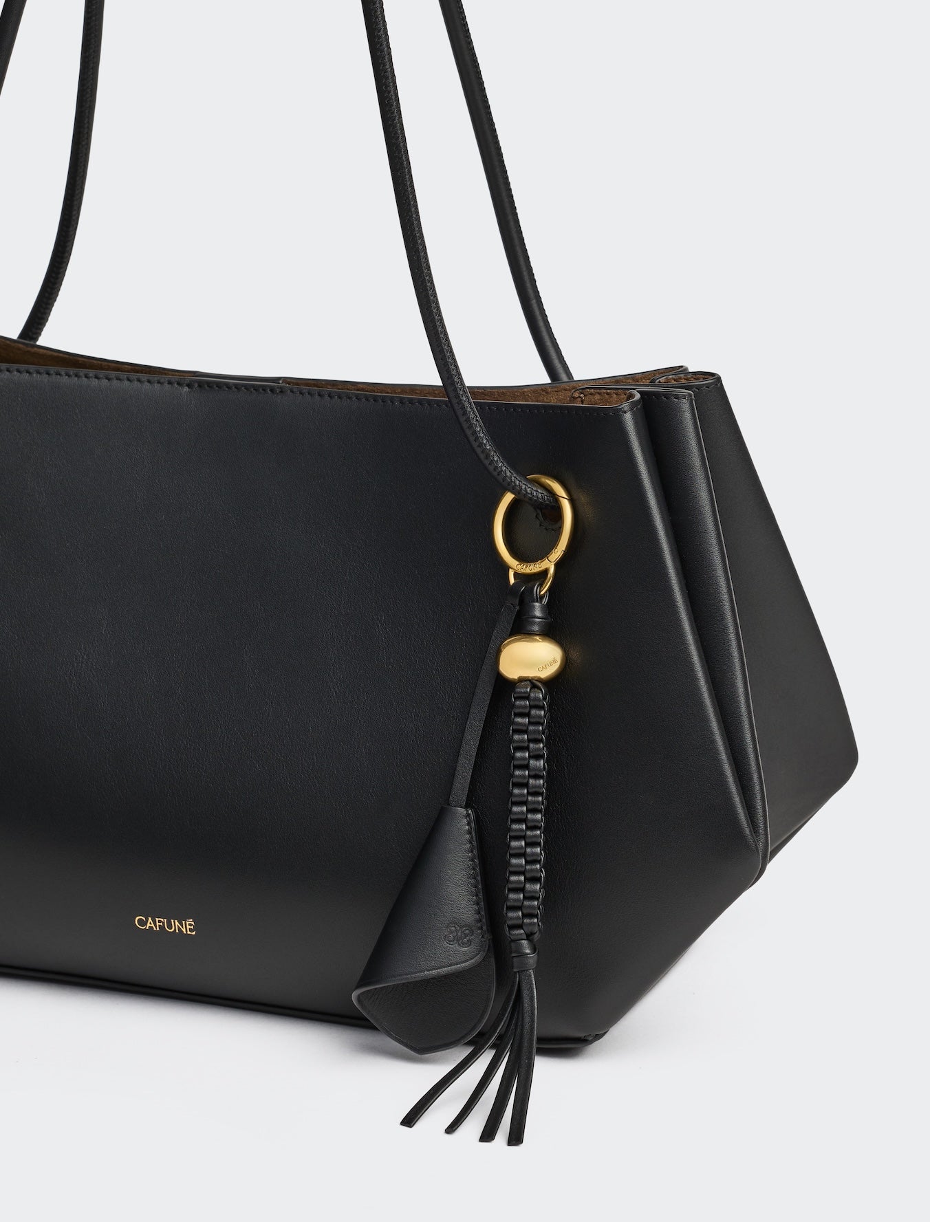 Cafuné カフネ - Drop Duffel - Black