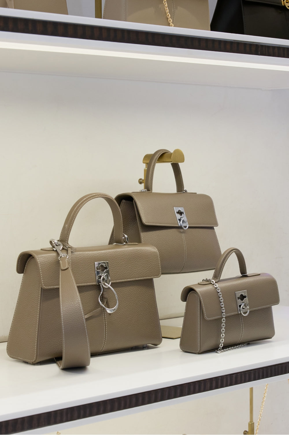 Cafuné Isetan Limited Stockist