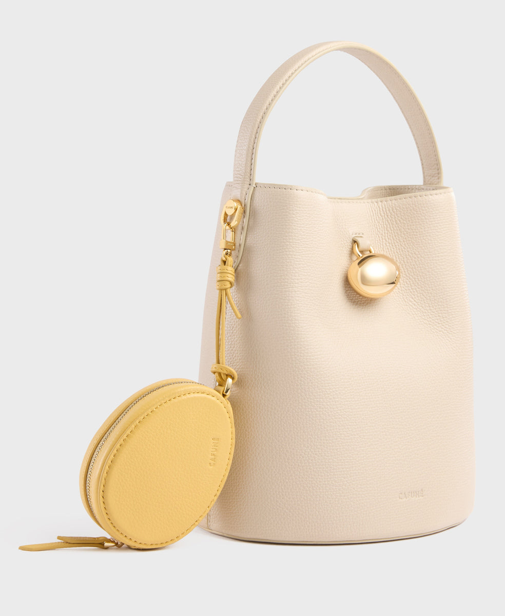 cafune_egg_charm_butter_style1