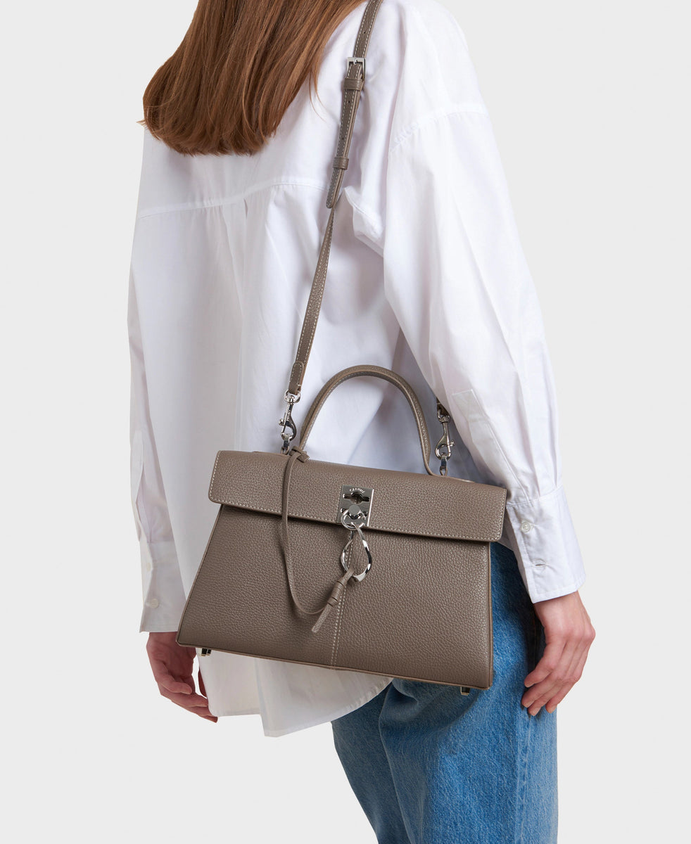 Stance Bag - Brownstone – Cafuné Stance Bag - Brownstone – Cafuné