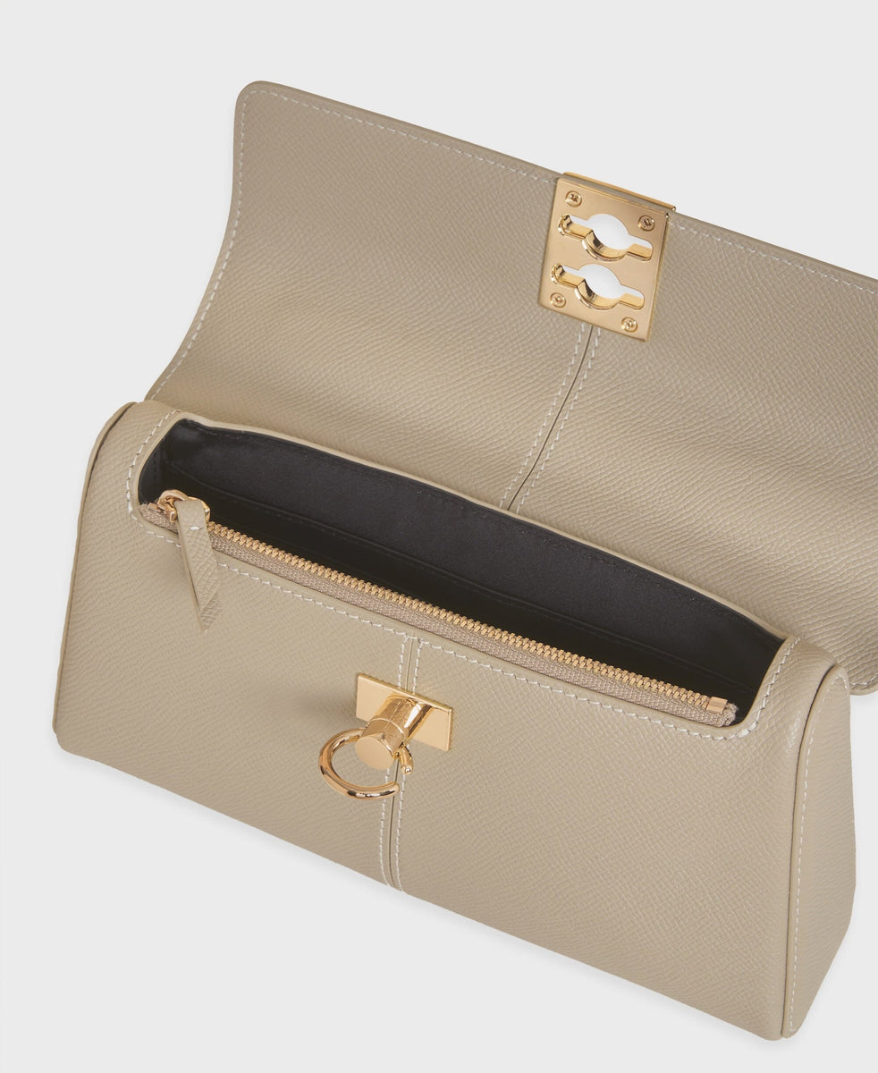 GW限定お値下げ】カフネ スタンスウォレット Taupe - メルカリ