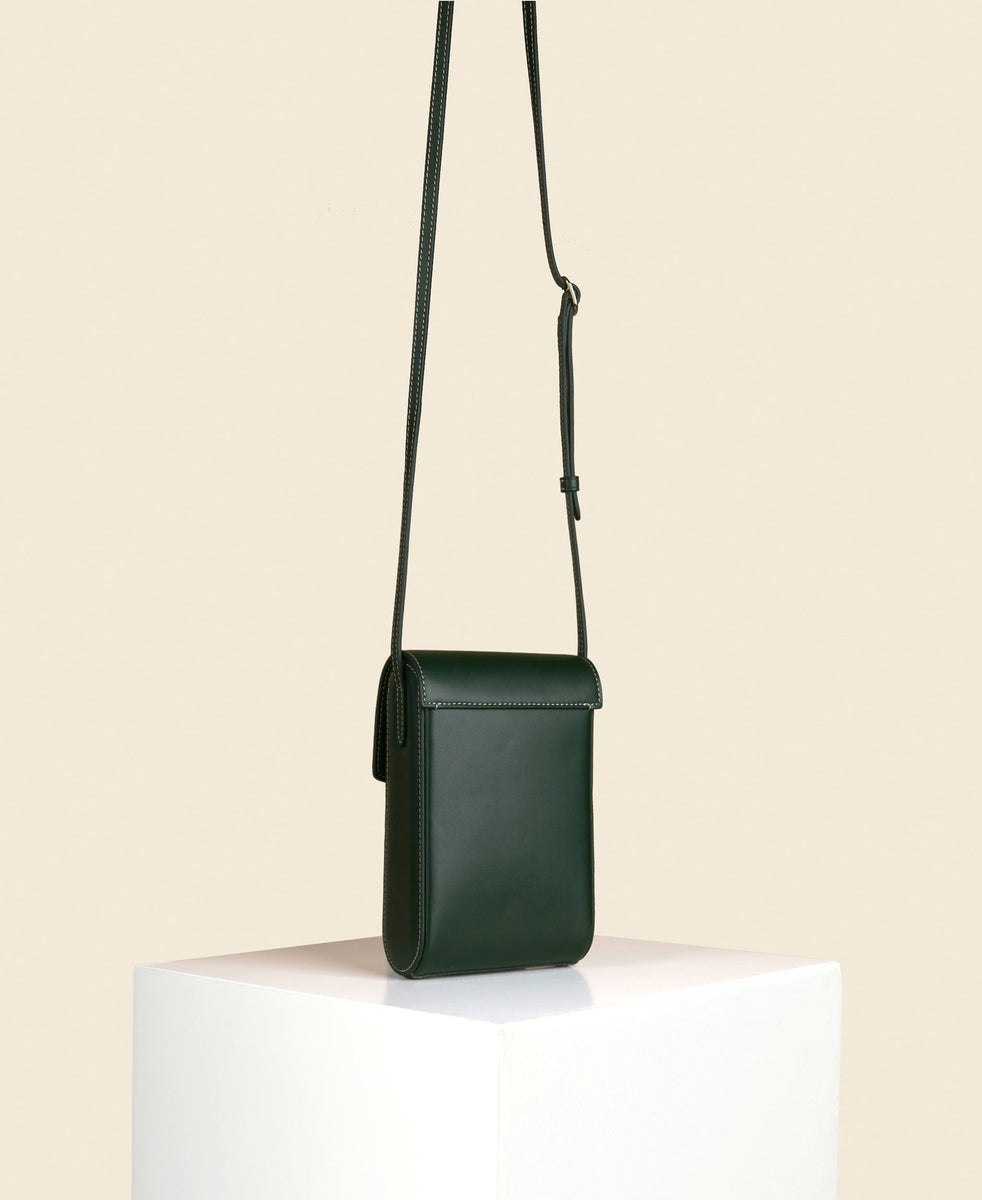 【送料関税込】Cafune： Trunk Box ユニセックス スマホも入る 人気【CAFUNE】 TRUNK BOXショルダーバッグ 関税込み (CAFUNE