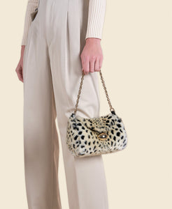 Cafuné Mini Drop Duffel in Leopard on model view
