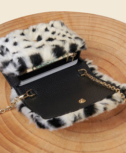 Cafuné Double-C Cardholder in Leopard interior view